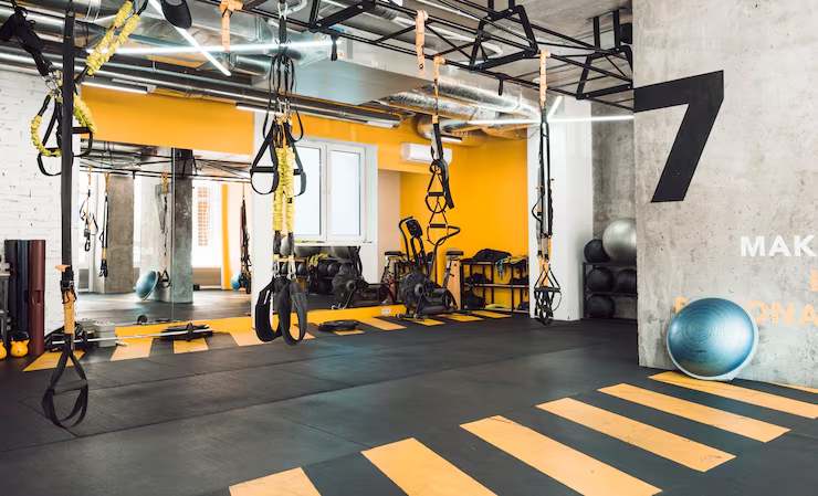 A newly build fitness studio with a free trial offer